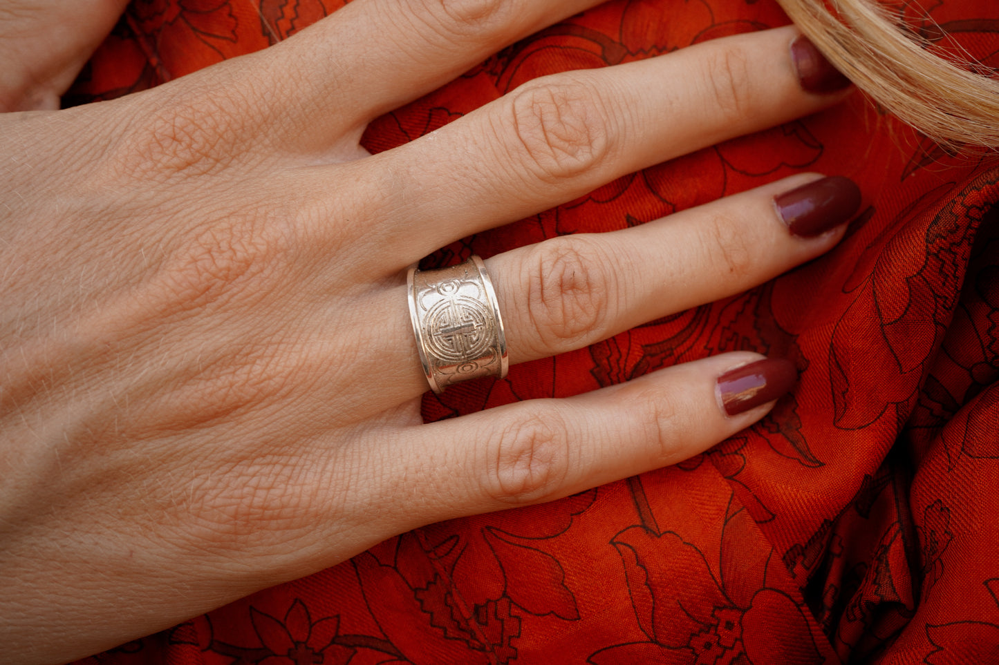 Bague "Mantra" – Gravée tibétaine
