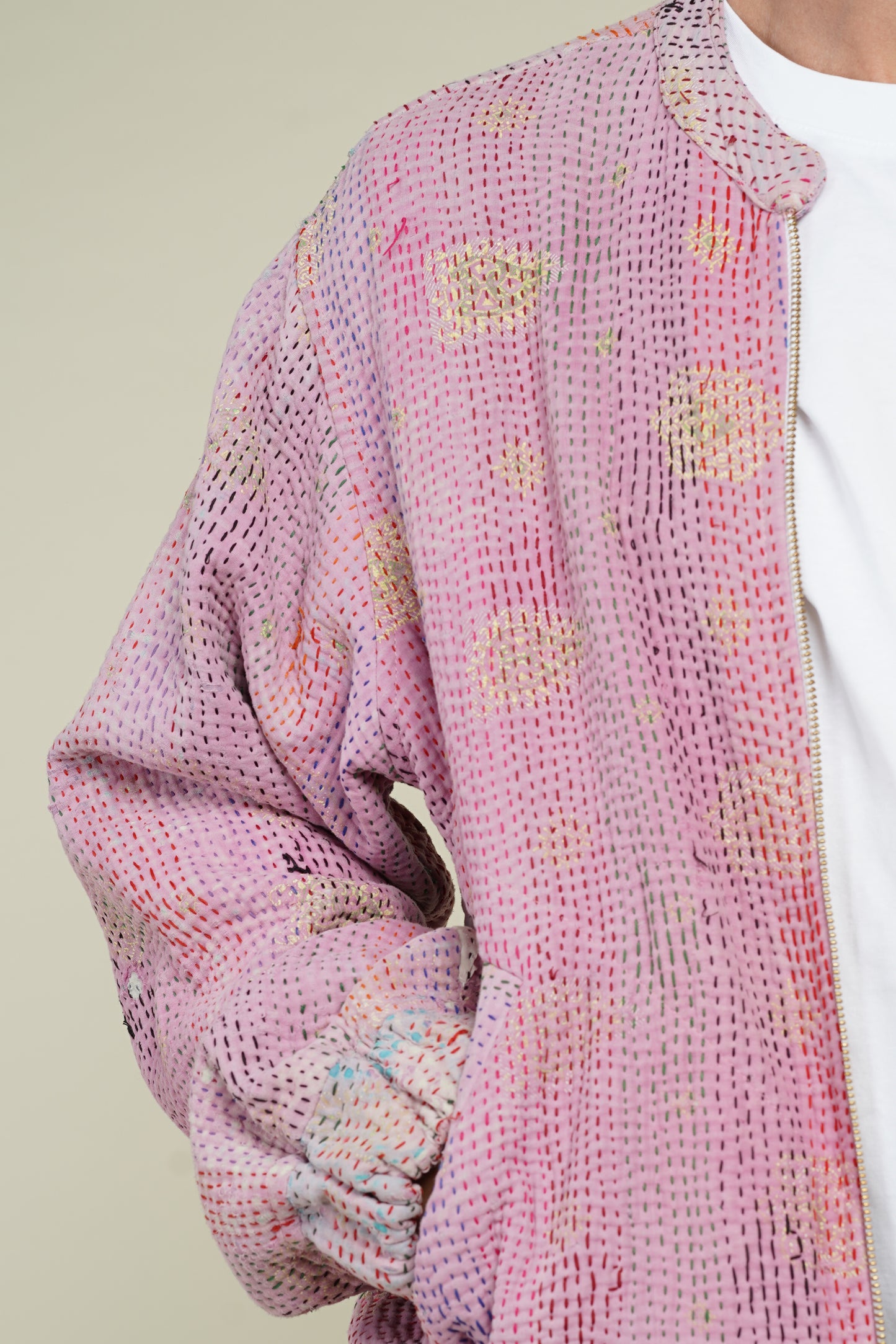 2. BOMBERS KANTHA L
