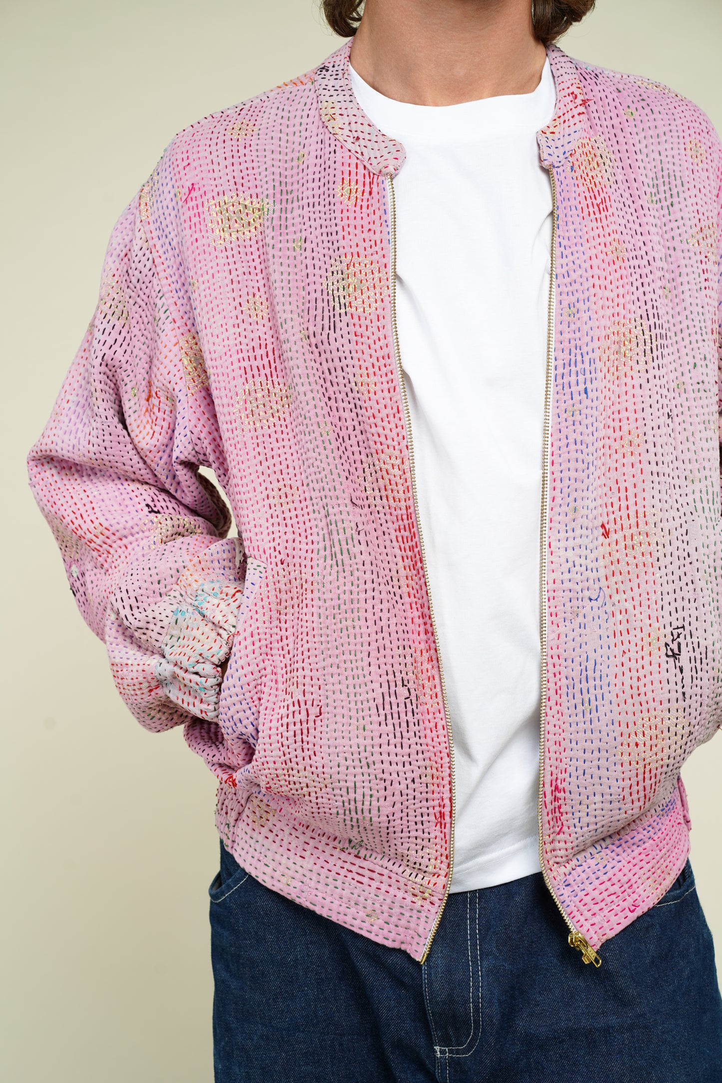 2. BOMBERS KANTHA L