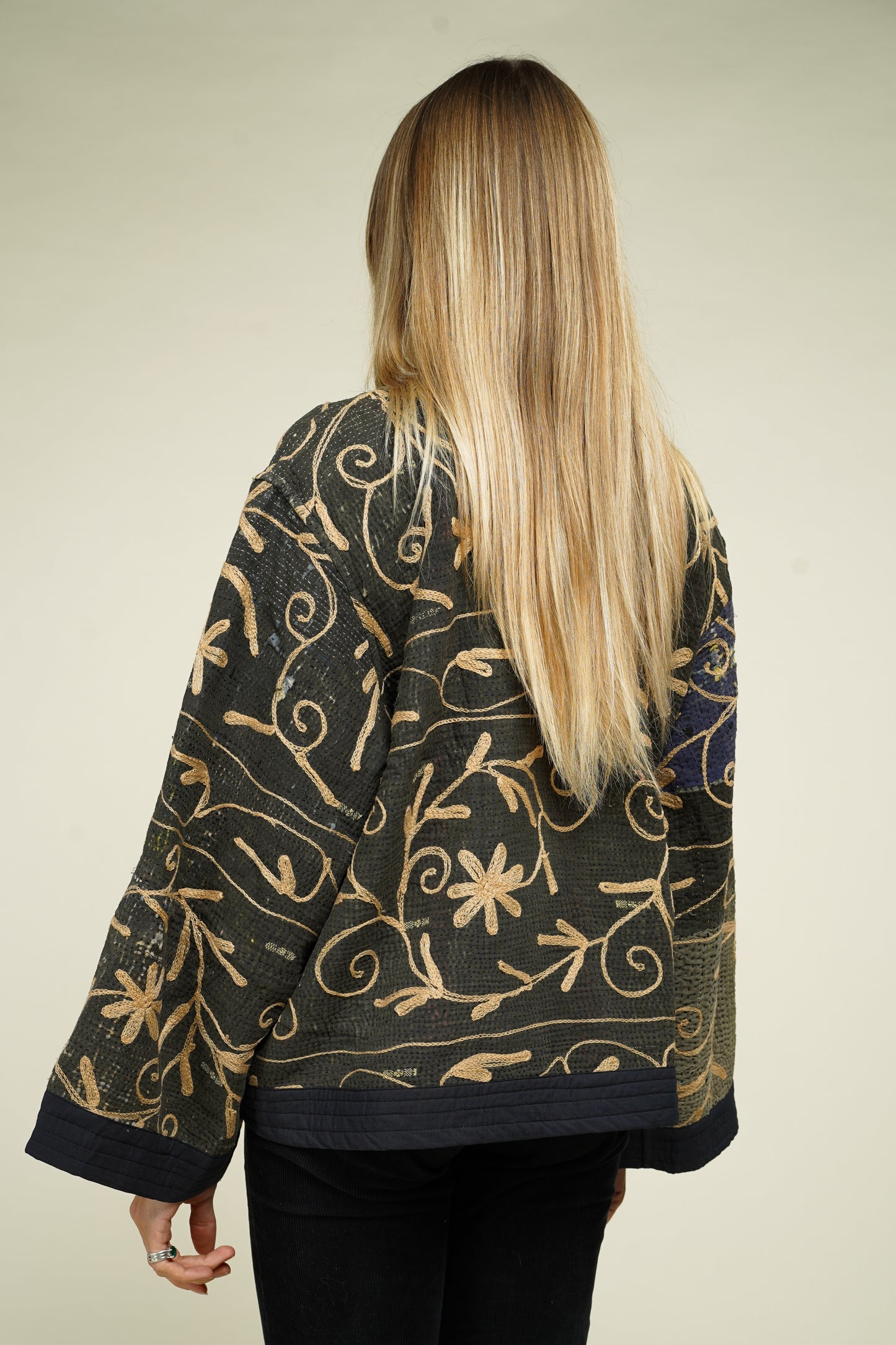 25. KIMONO KANTHA & SUZANI S/M
