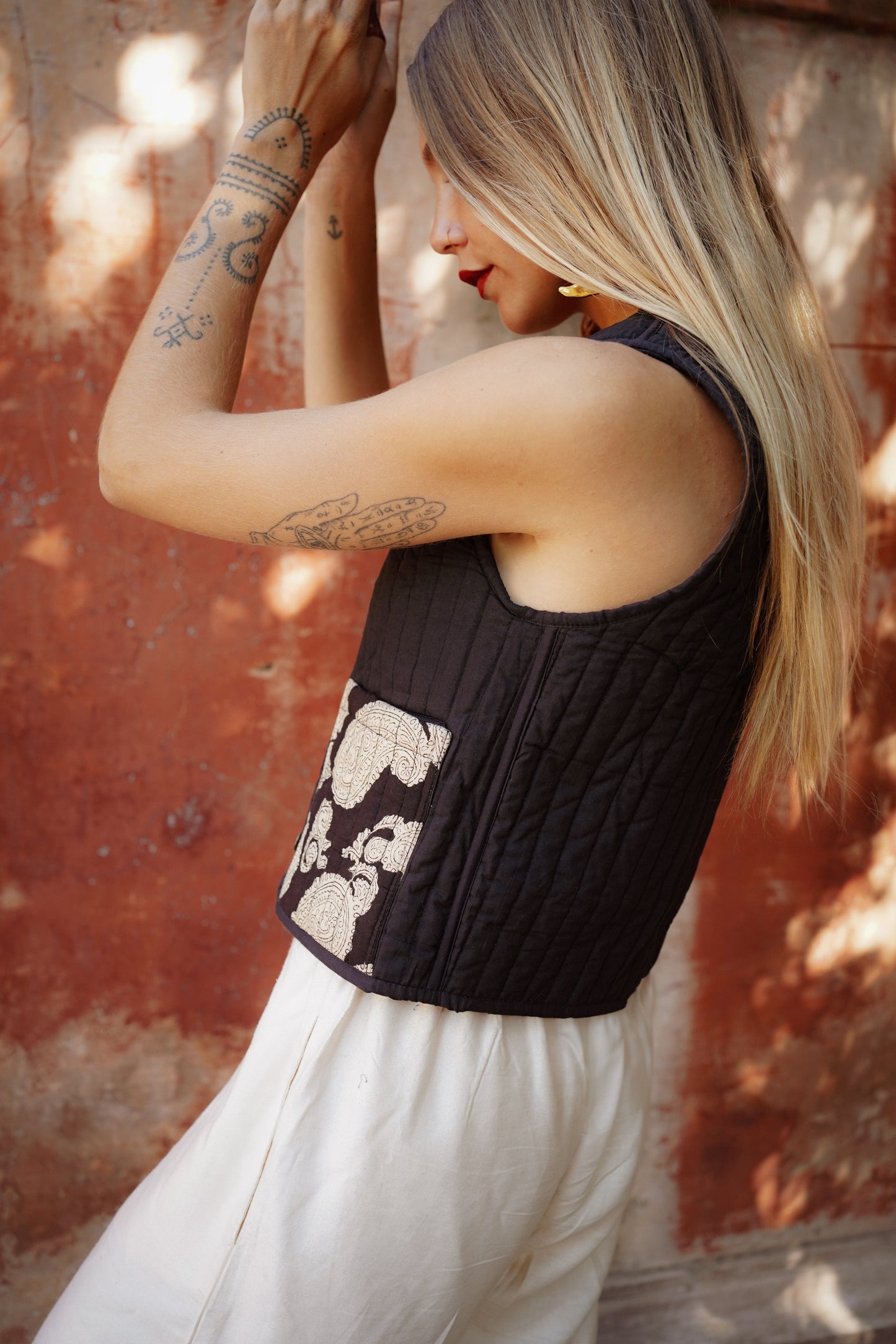 GILET REVERSIBLE BLOCKPRINT PAISLEY NOIR