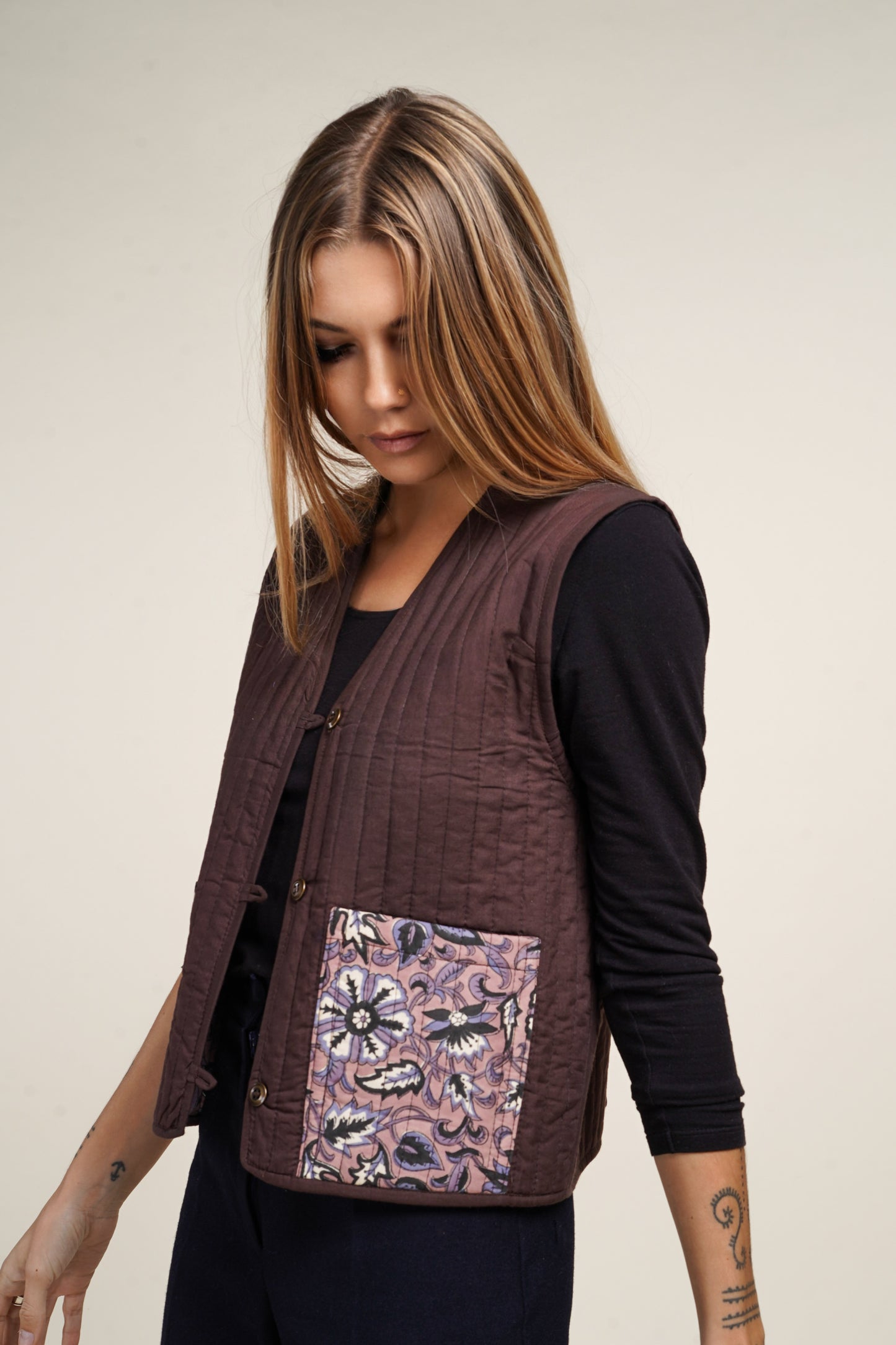 GILET REVERSIBLE BLOCKPRINT FLEURS MARRONS