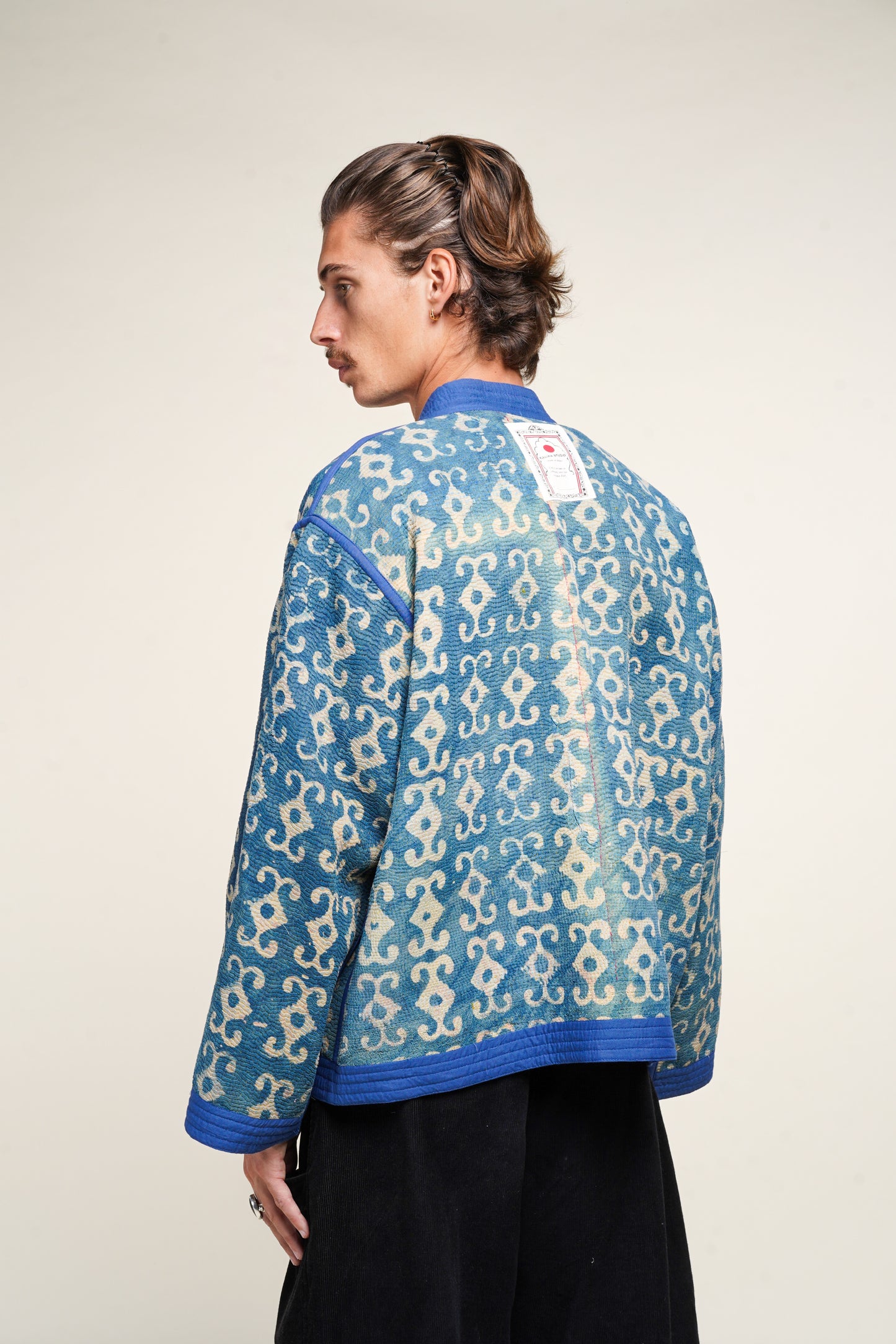 4. KIMONO KANTHA REVERSIBLE INDIGO M/L