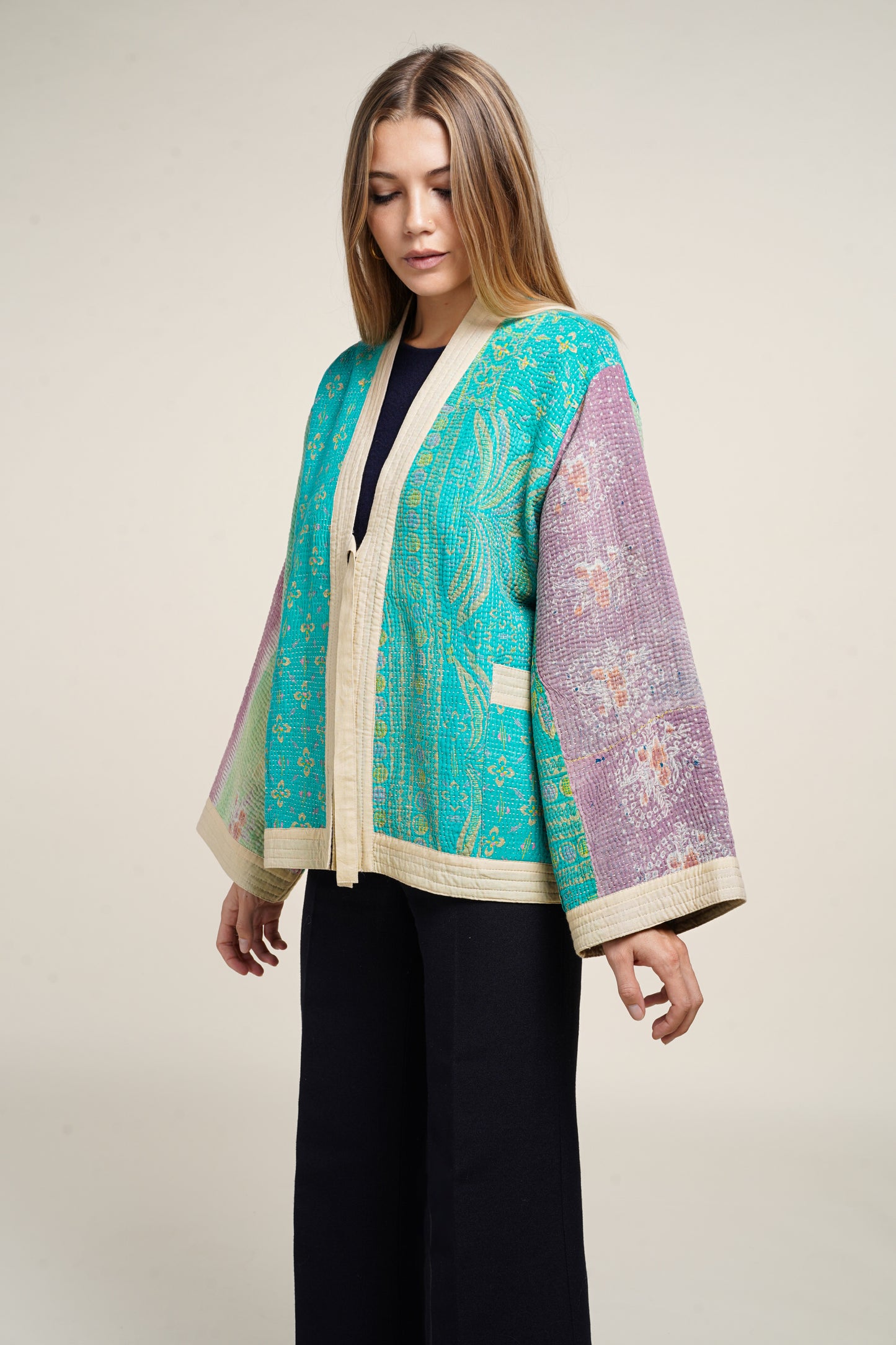 11. KIMONO KANTHA REVERSIBLE S/L
