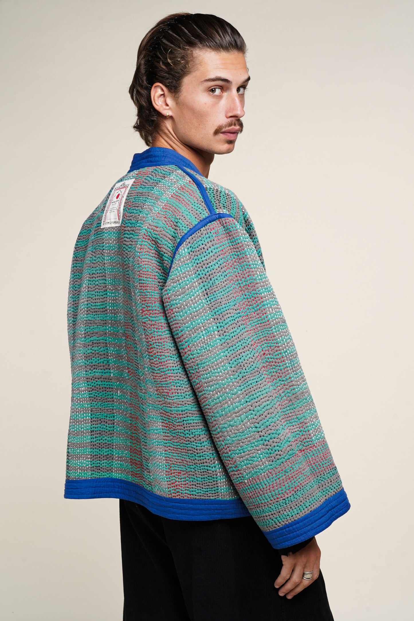 8. KIMONO KANTHA REVERSIBLE M/L