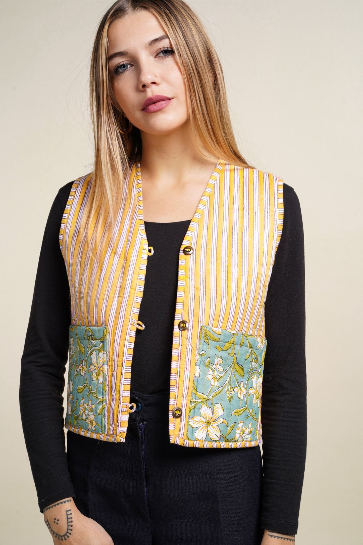 GILET REVERSIBLE BLOCKPRINT FLEURS JAUNES