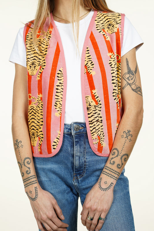 DRAGON FRUIT VEST